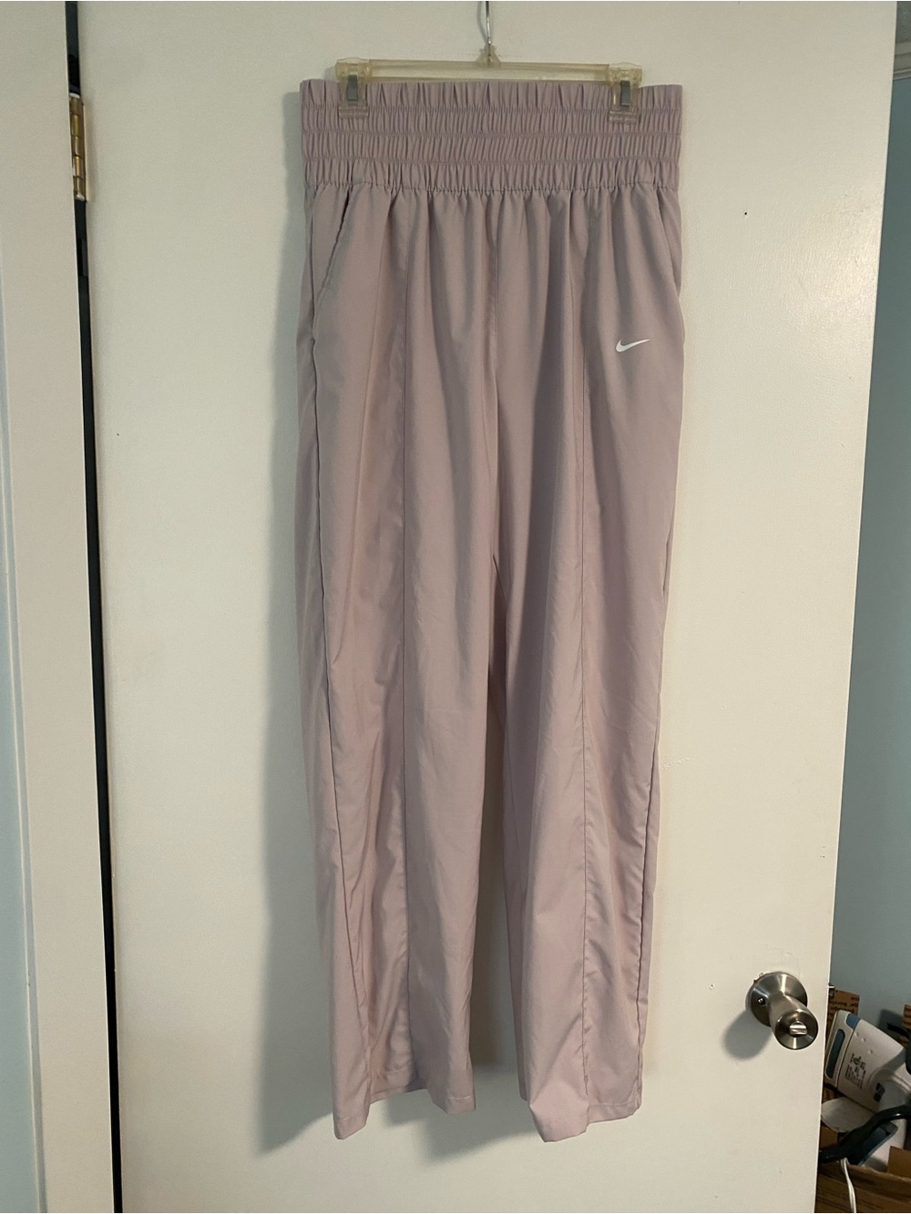 WORN ONCE Nike High Waist Active Wear Pants Women’s L Light Pink Workout Gym